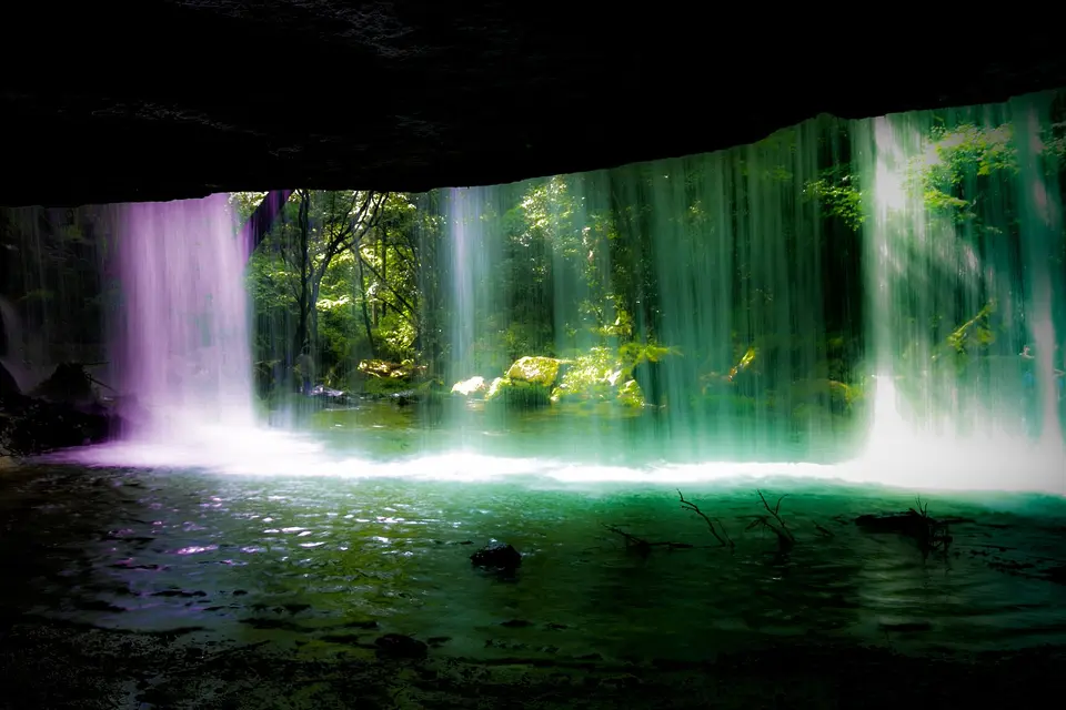 鍋ヶ滝の風景